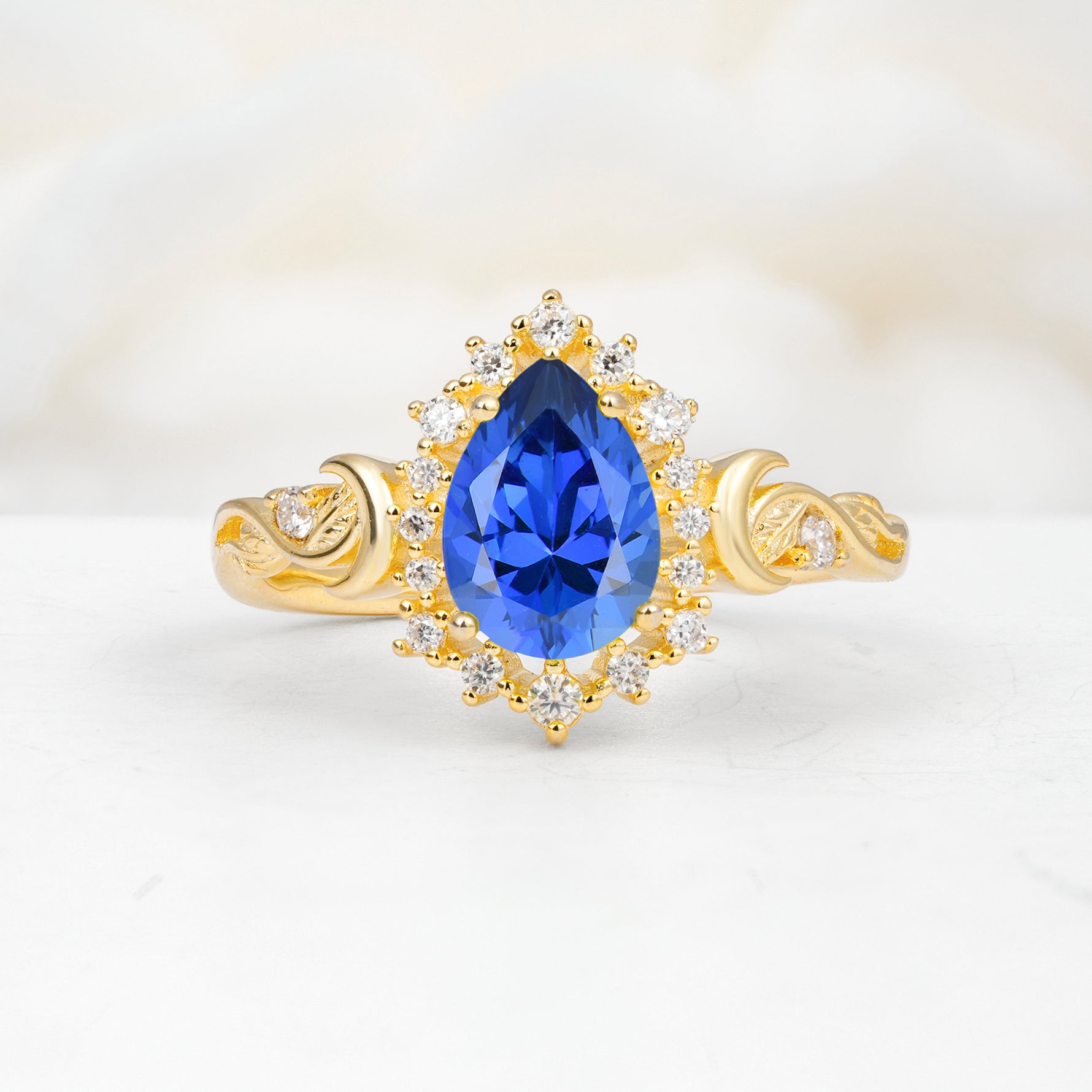 SR17590 Sapphire Ring - Yellow-Gold