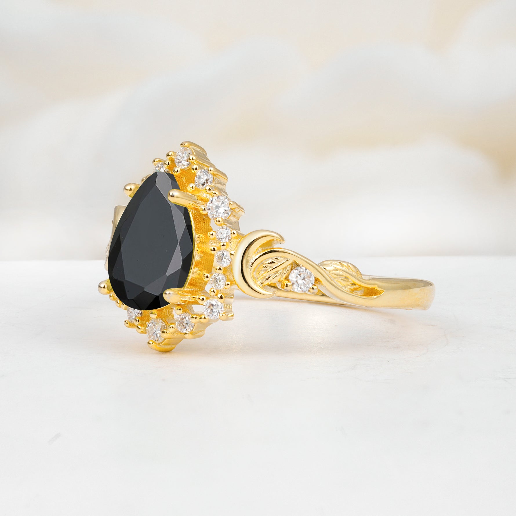 SR17590 Black Onyx Ring - White-Gold