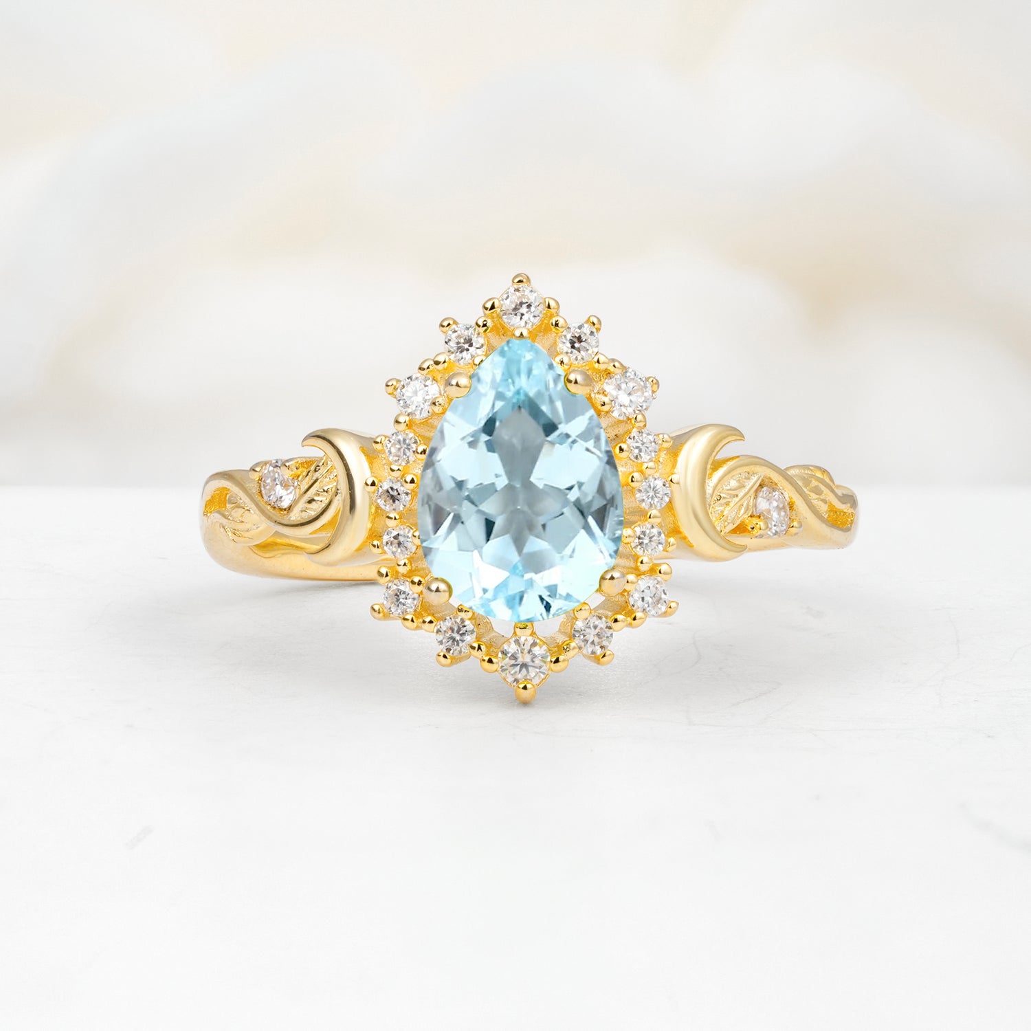 SR17590 Aquamarine Ring - Yellow-Gold