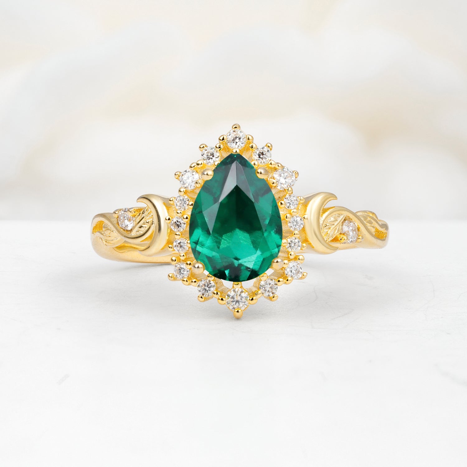 SR17590 Emerald Ring - Yellow-Gold