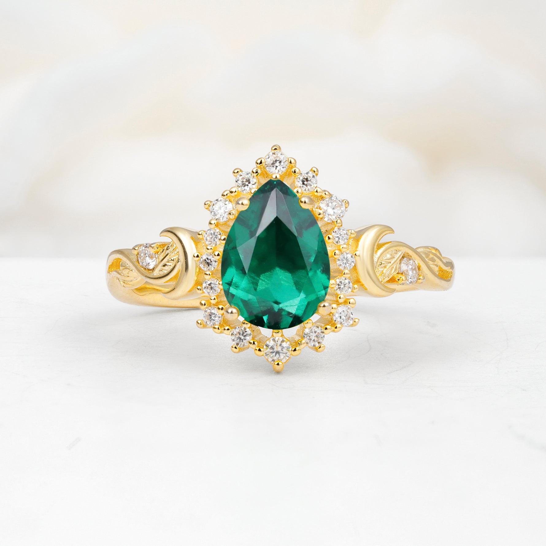 SR17590 Emerald Ring - Yellow-Gold