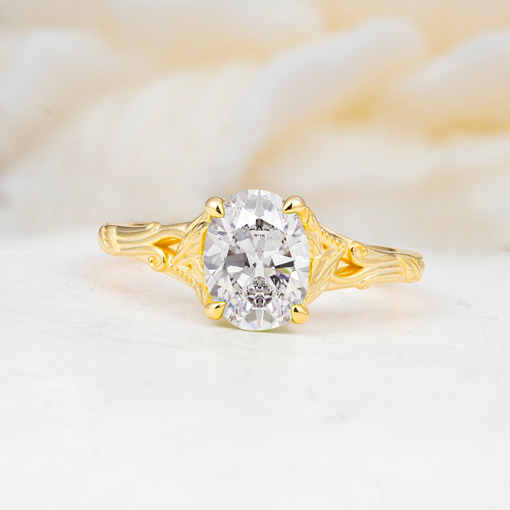SR17592 Moissanite Ring - Yellow-Gold