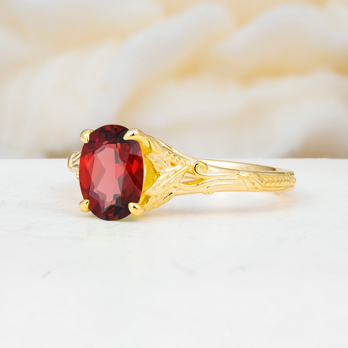 SR17592 Garnet Ring - White-Gold