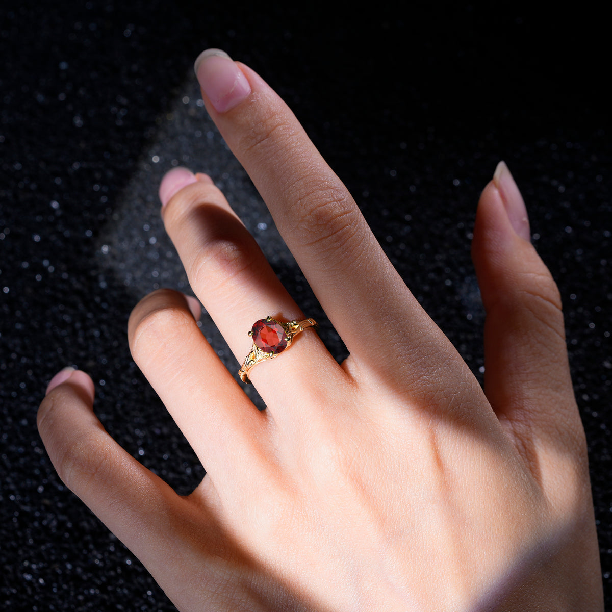 SR17592 Garnet Ring - Rose-Gold