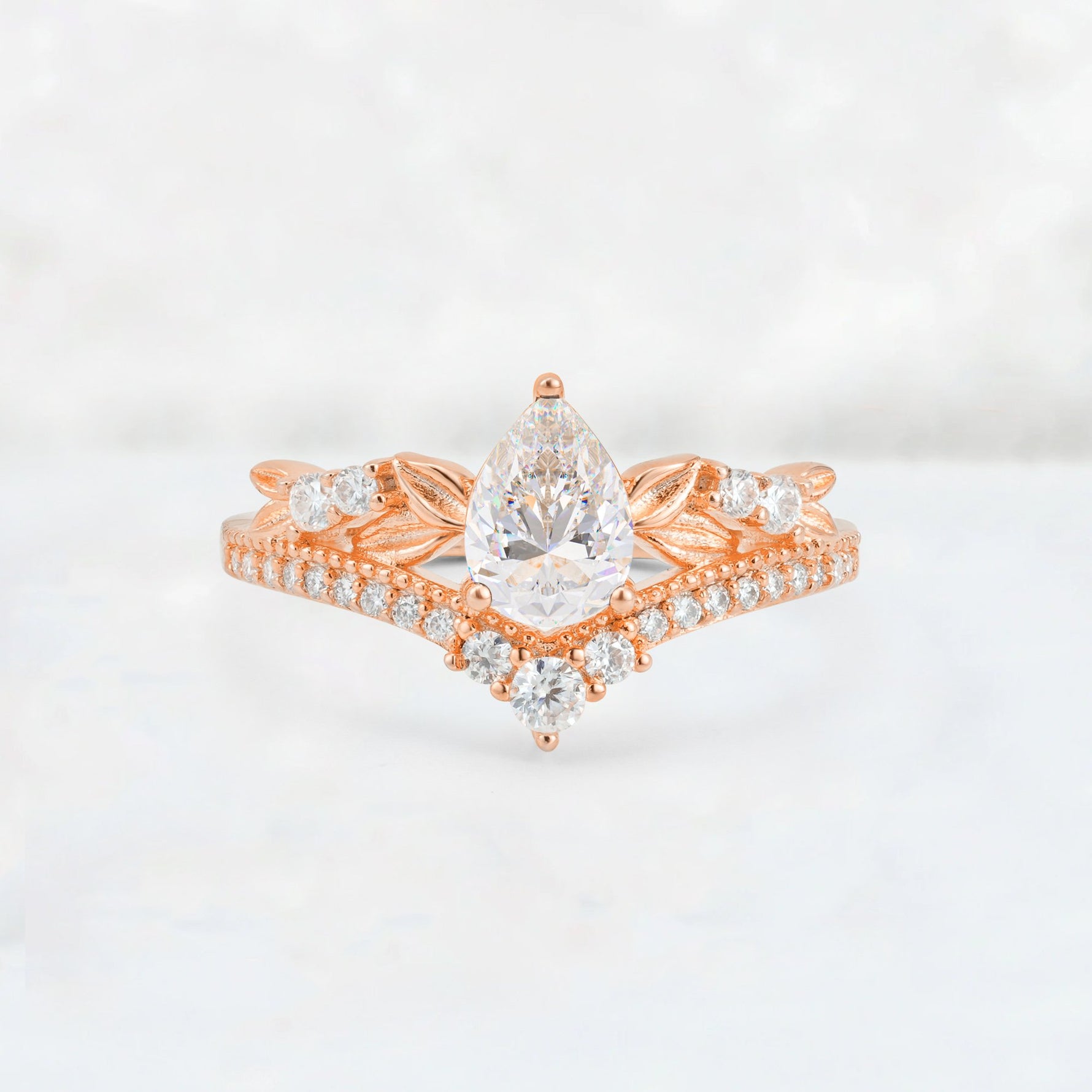 Pear Cut Moissanite Leaf Chevron Bridal Ring Set - Additional view