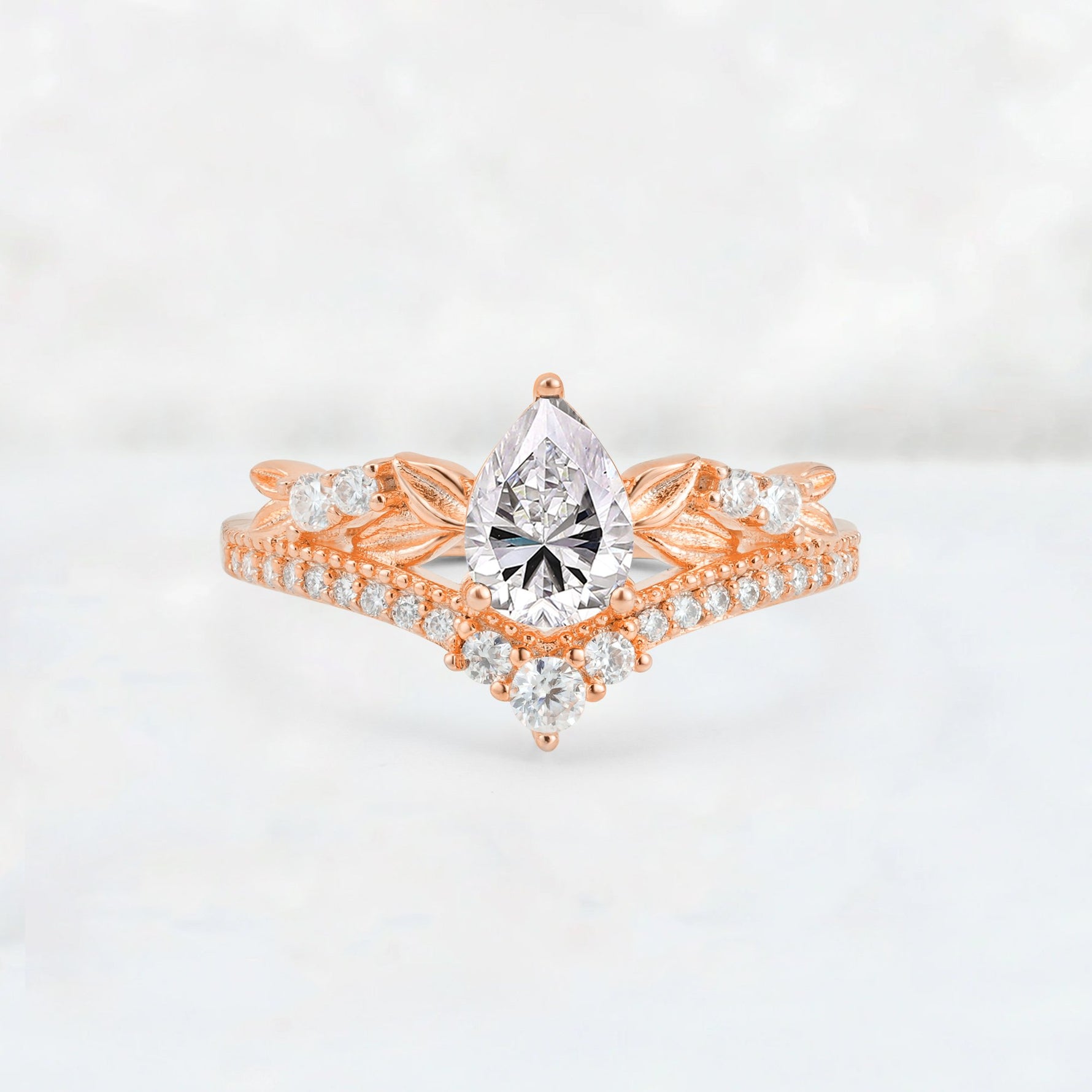Pear Cut Lab Diamond Leaf Chevron Bridal Ring Set - Additional view