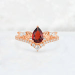 Pear Cut Garnet Leaf Chevron Bridal Ring Set - Additional view