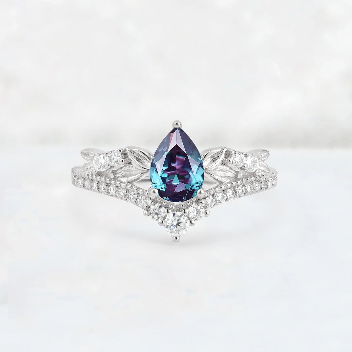 Pear Cut Alexandrite Leaf Chevron Bridal Ring Set - Additional view
