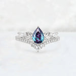 Pear Cut Alexandrite Leaf Chevron Bridal Ring Set - Additional view