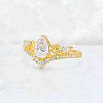 Pear Cut Moissanite Leaf Chevron Bridal Ring Set - Additional view