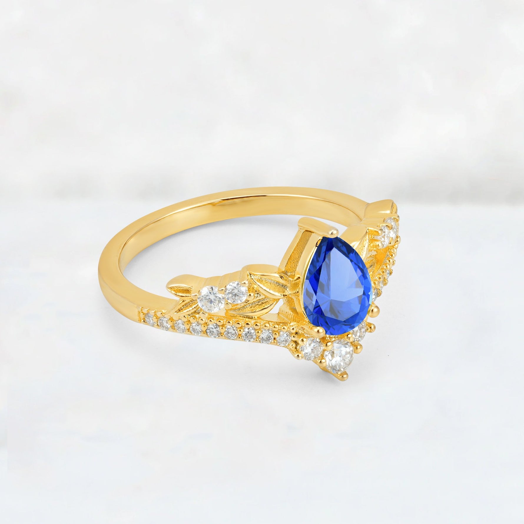 Pear Cut Sapphire Leaf Chevron Bridal Ring Set - Additional view