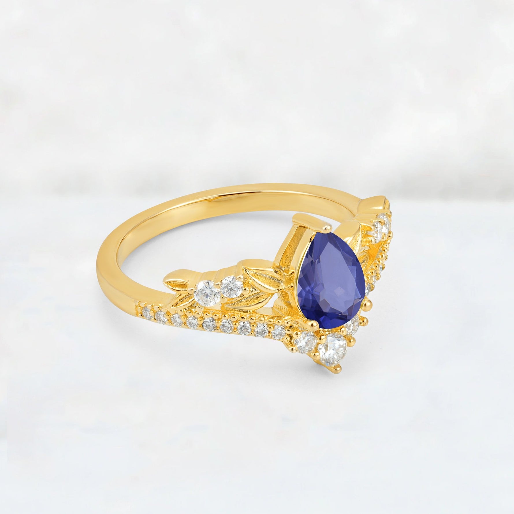Pear Cut Tanzanite Leaf Chevron Bridal Ring Set - Additional view
