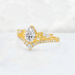 Pear Cut Lab Diamond Leaf Chevron Bridal Ring Set - Additional view