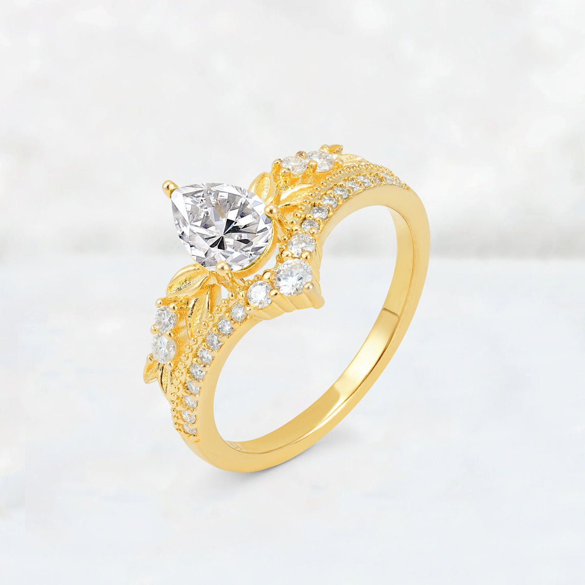 Pear Cut Lab Diamond Leaf Chevron Bridal Ring Set - Additional view