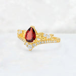 Pear Cut Garnet Leaf Chevron Bridal Ring Set - Additional view
