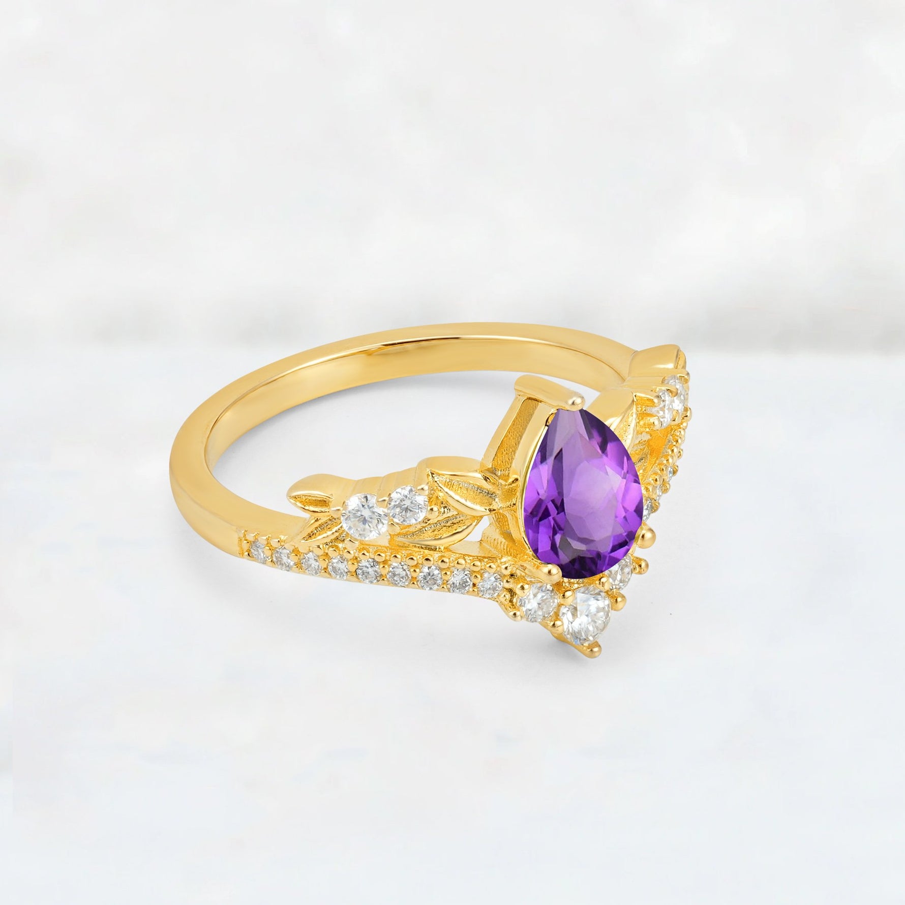 Pear Cut Amethyst Leaf Chevron Bridal Ring Set - Additional view