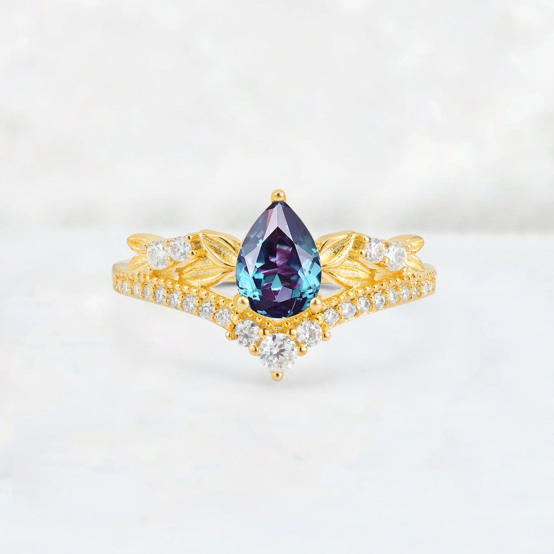 Pear Cut Alexandrite Leaf Chevron Bridal Ring Set - Additional view