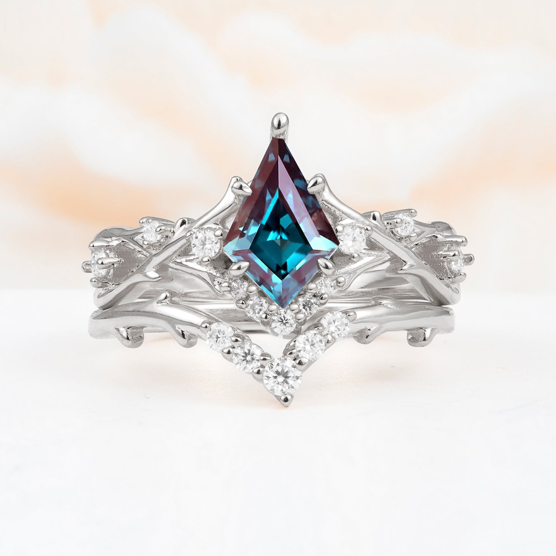 SR17607 Alexandrite Ring - Additional view