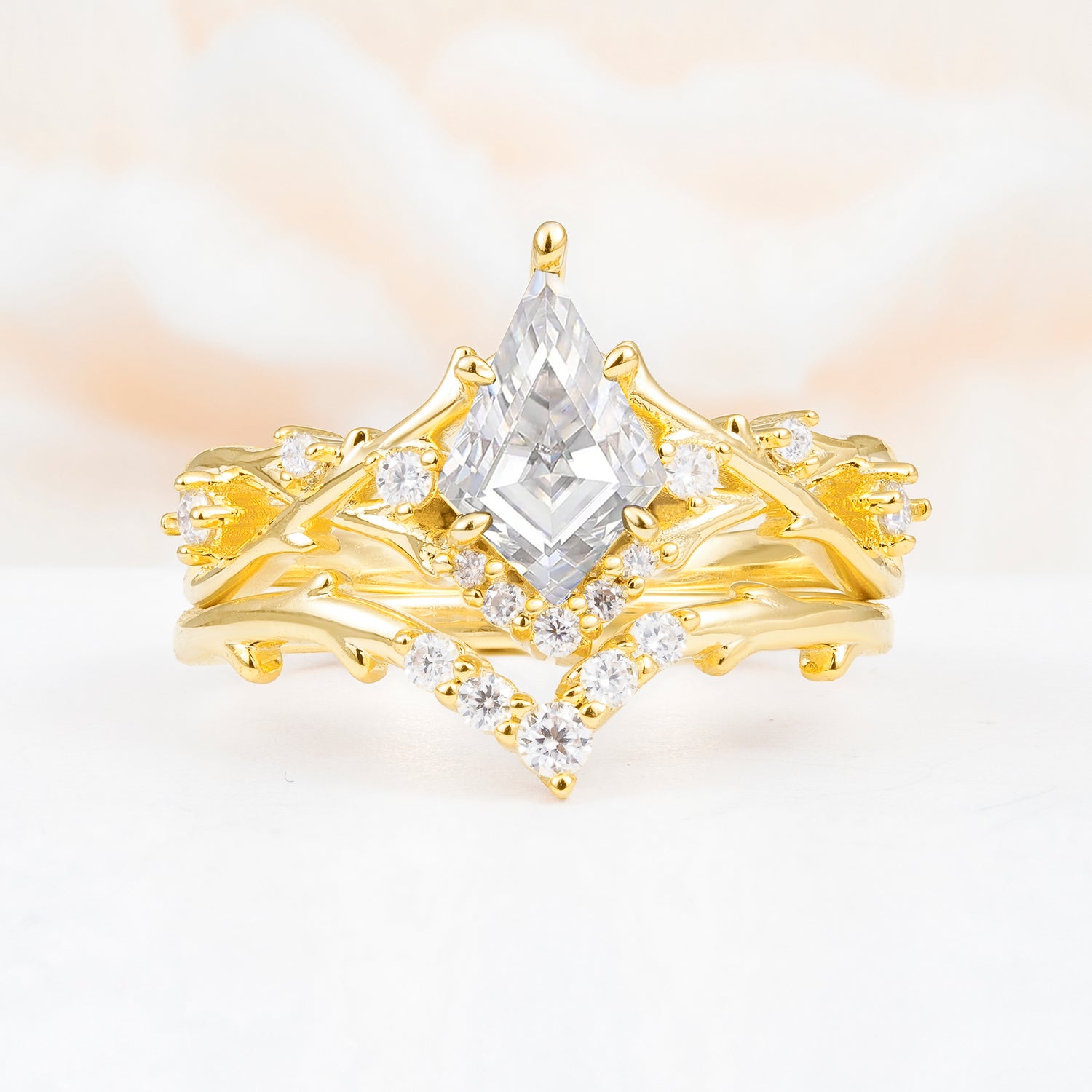 SR17607 Moissanite Ring - Yellow-Gold