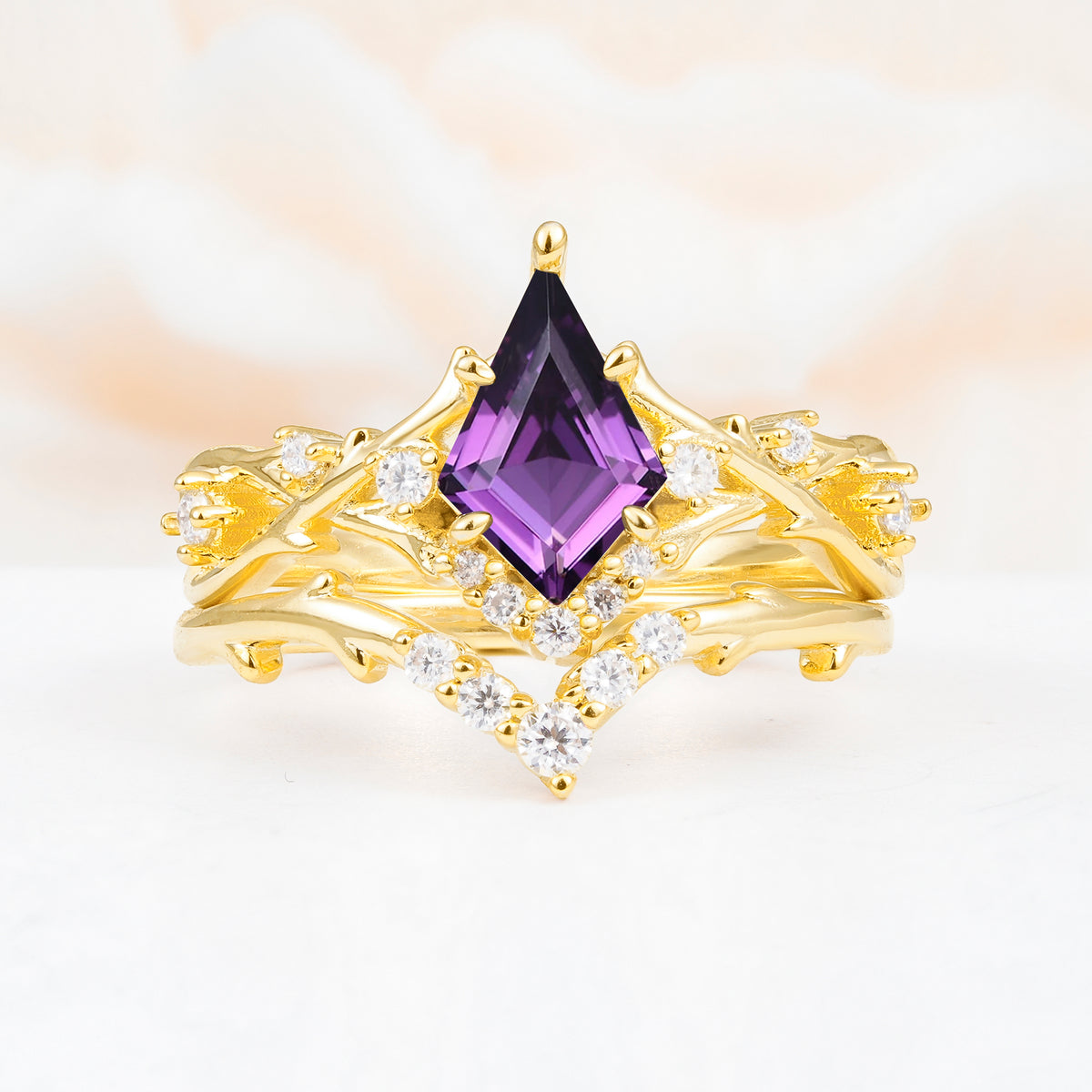 SR17607 Amethyst Ring - Yellow-Gold