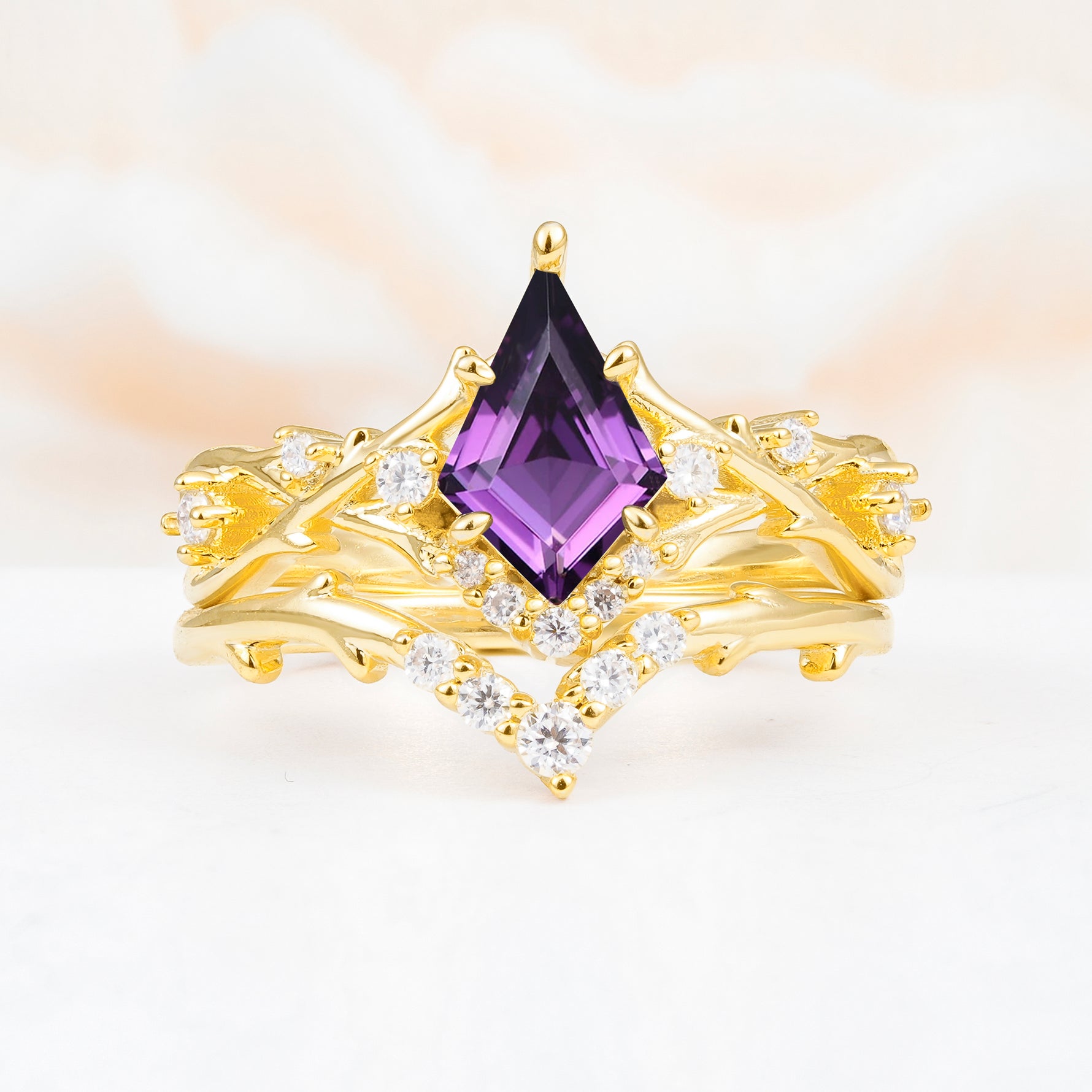 SR17607 Amethyst Ring - Yellow-Gold