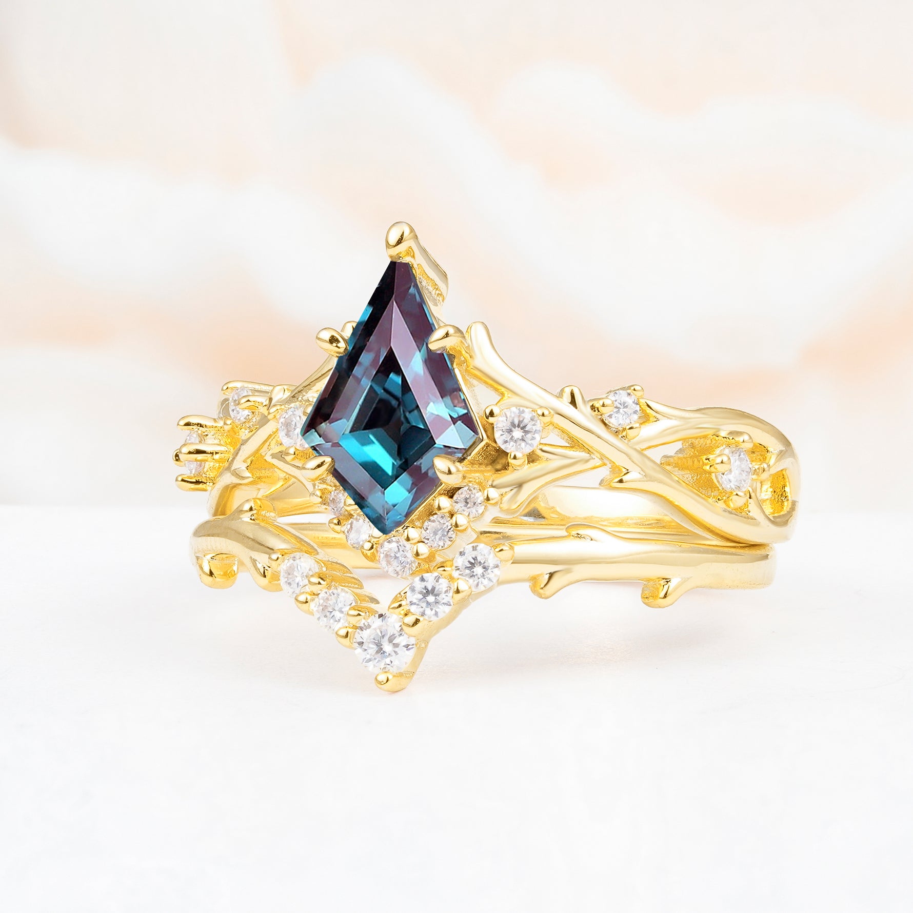 SR17607 Alexandrite Ring - White-Gold