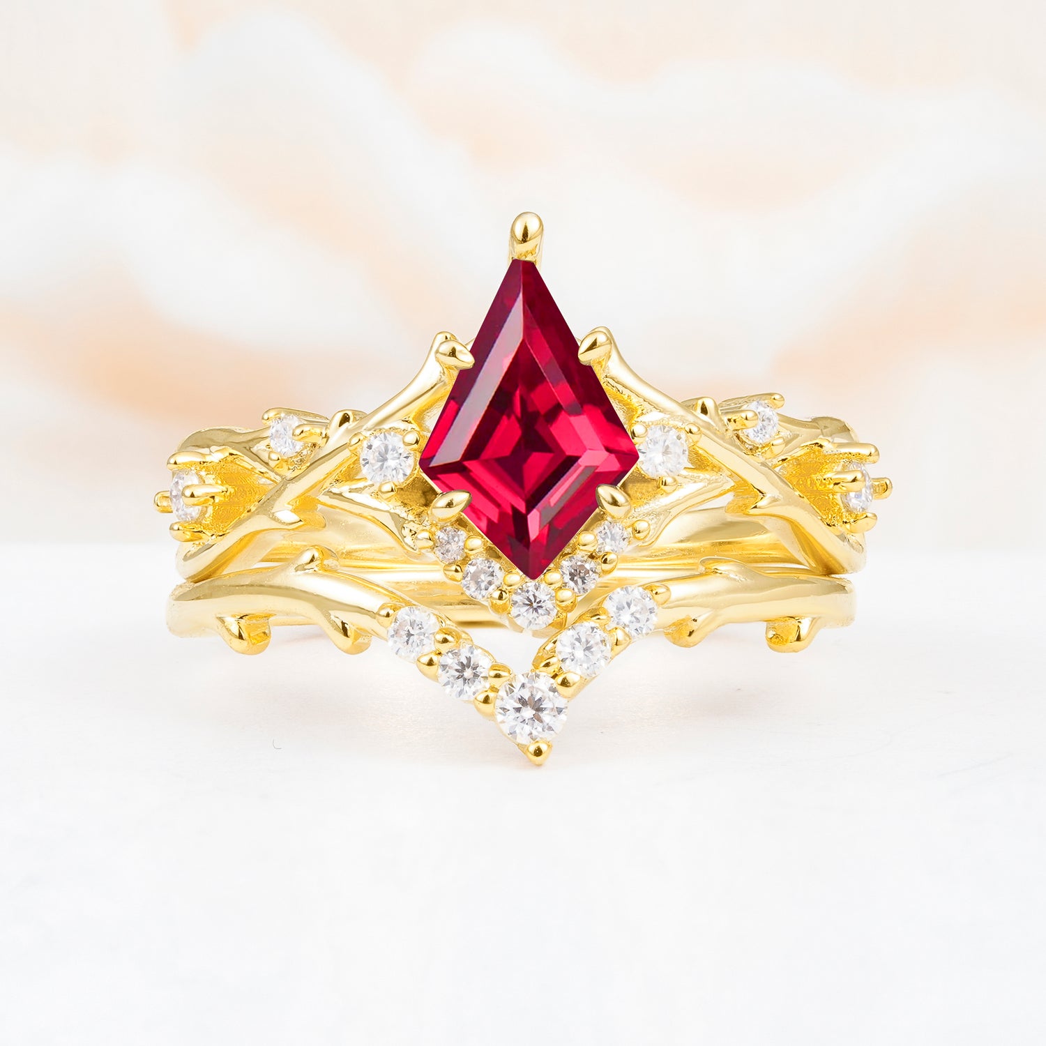 SR17607 Ruby Ring - Yellow-Gold