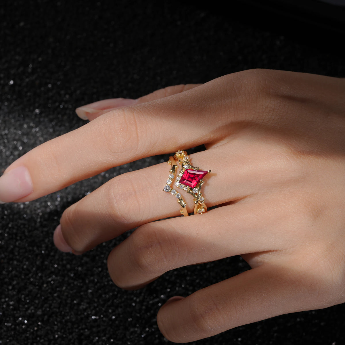 Natural Inspired Kite-Cut Ruby Bridal Ring Set
