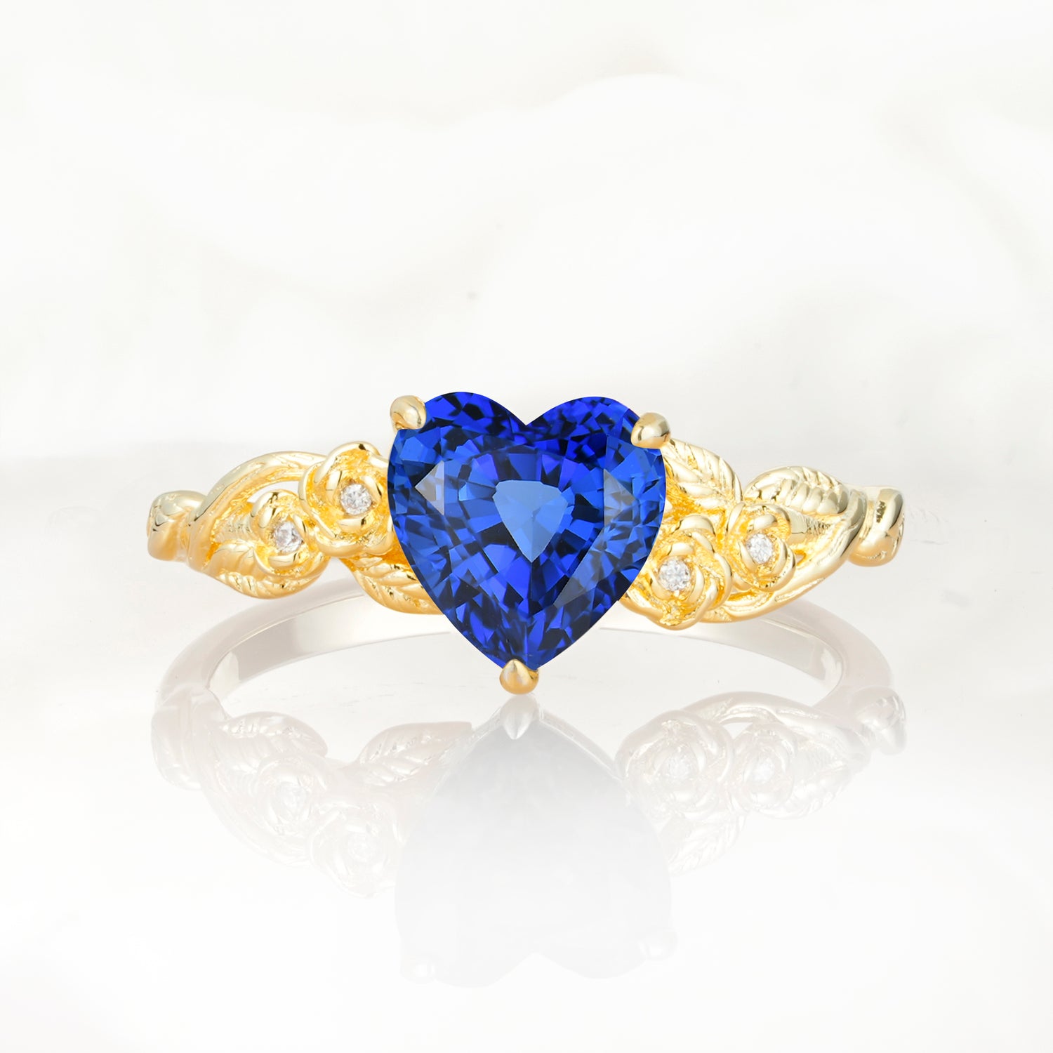 SR17617 Sapphire Ring - Yellow-Gold