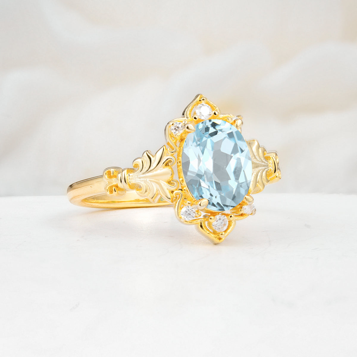 SR17618 Aquamarine Ring - White-Gold