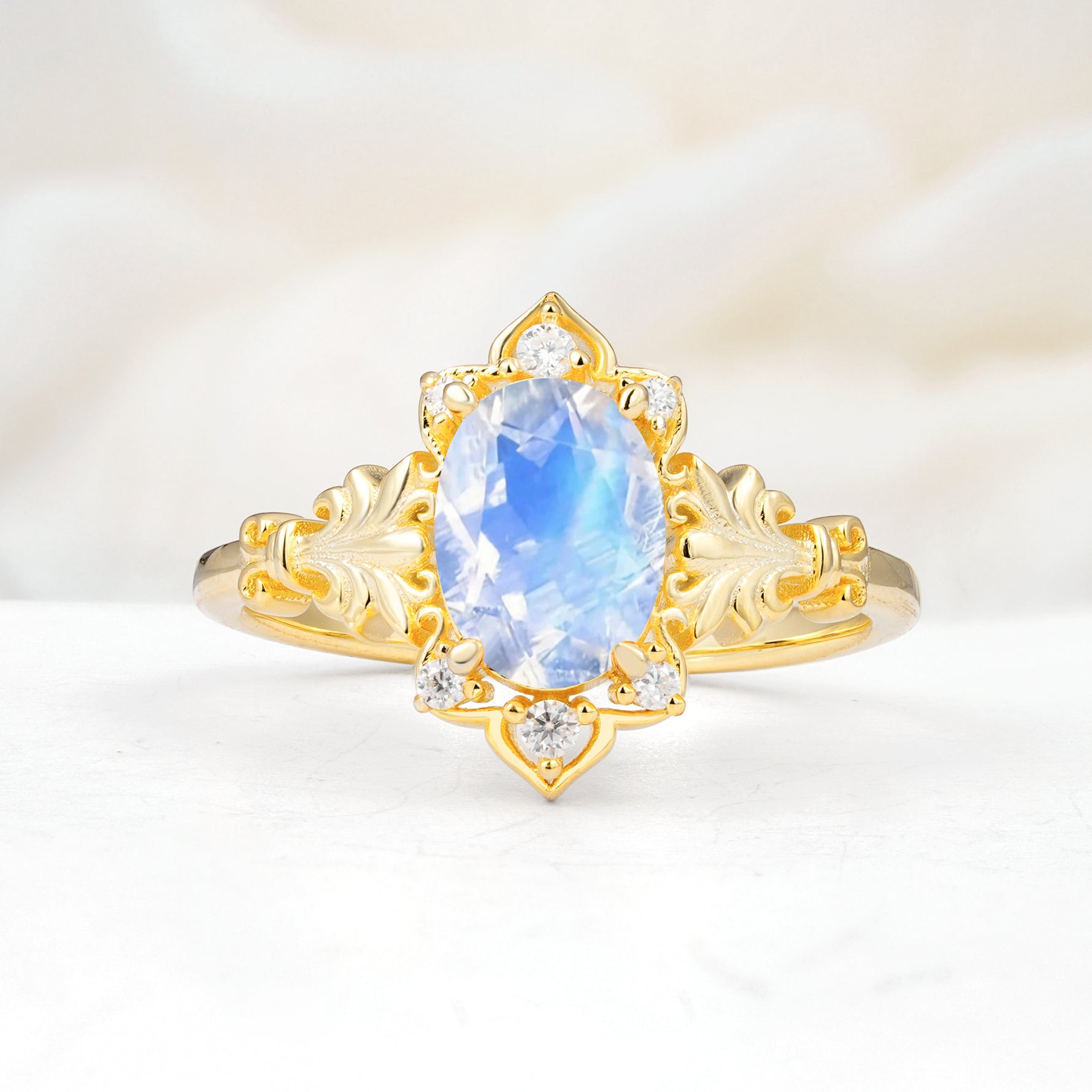 SR17618 Moonstone Ring - Yellow-Gold