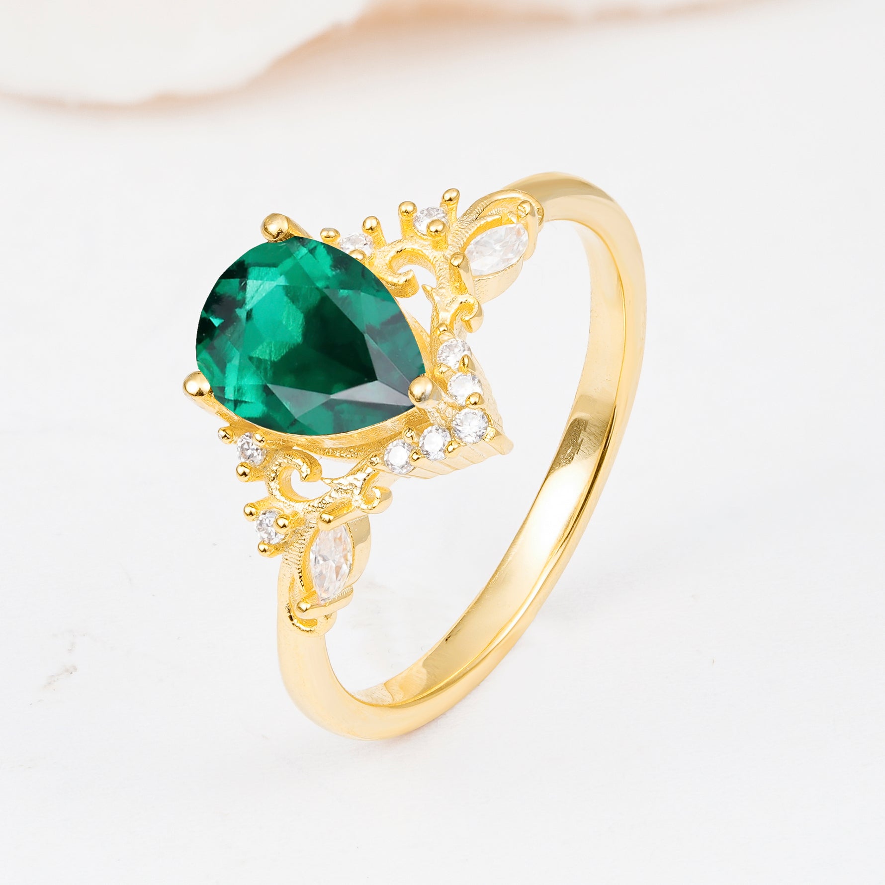 SR17625 Emerald Ring - White-Gold