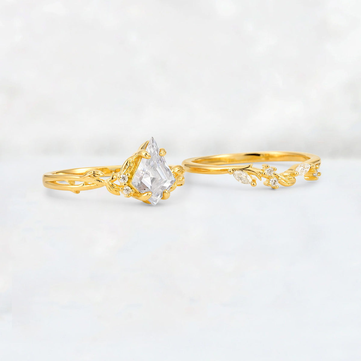 Elongated Kite Cut Moissanite Leaf Vine Marquise Bridal Ring Set - Additional view