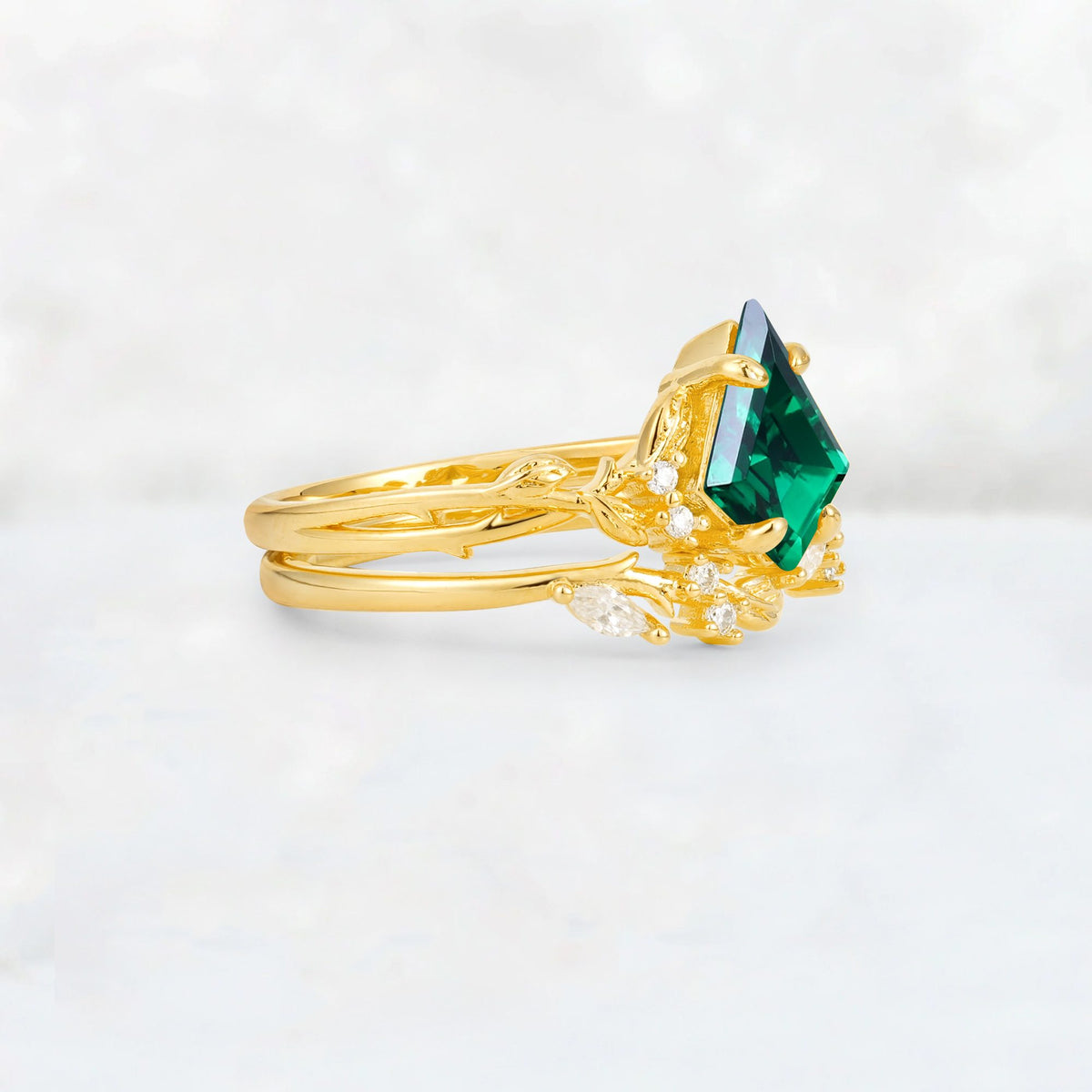 Elongated Kite Cut Emerald Leaf Vine Marquise Bridal Ring Set - Rose-Gold