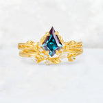 Elongated Kite Cut Alexandrite Leaf Vine Marquise Bridal Ring Set - Yellow-Gold