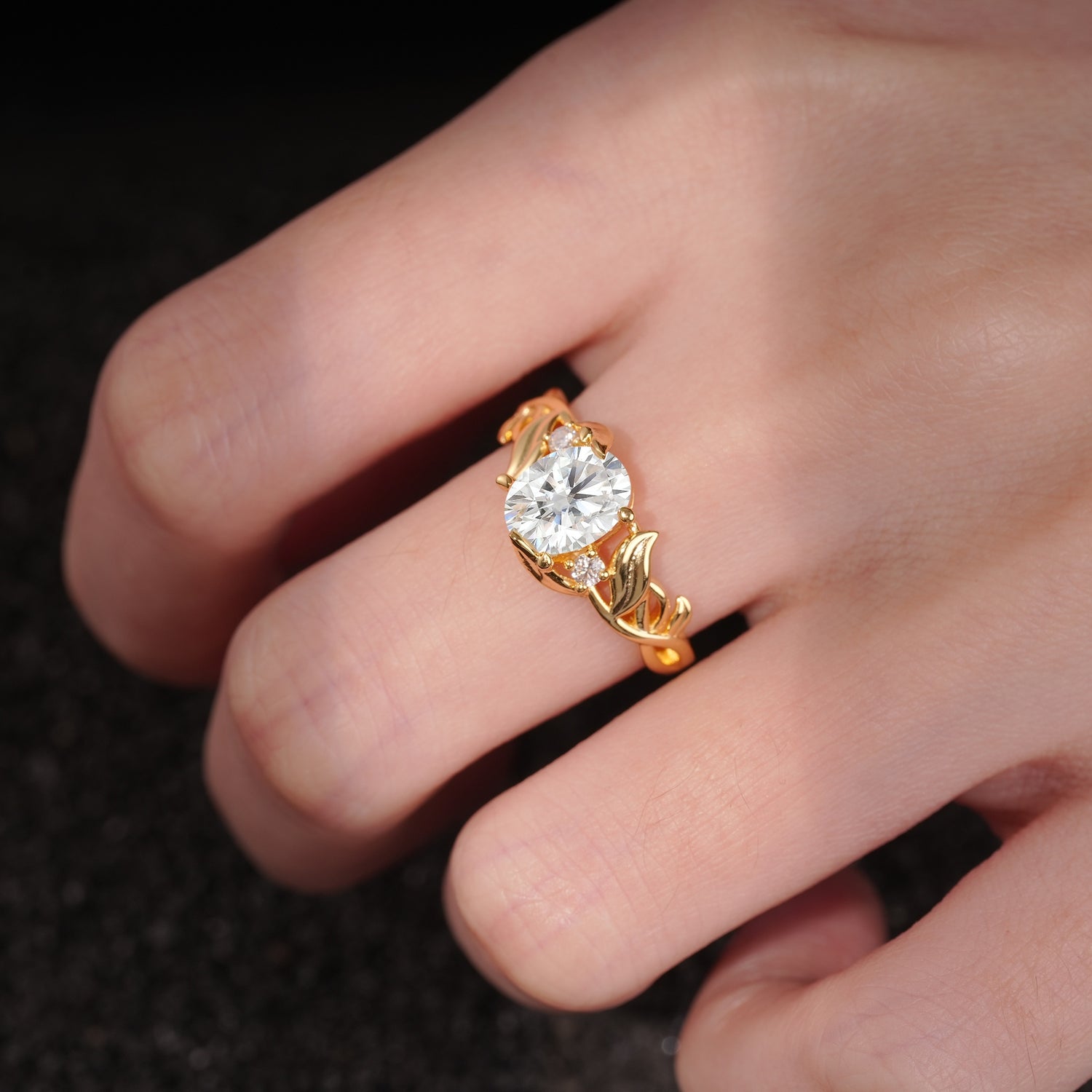Natural Inspired Oval Cut Leaf Vine Side Stone Moissanite Engagement Ring - Additional view