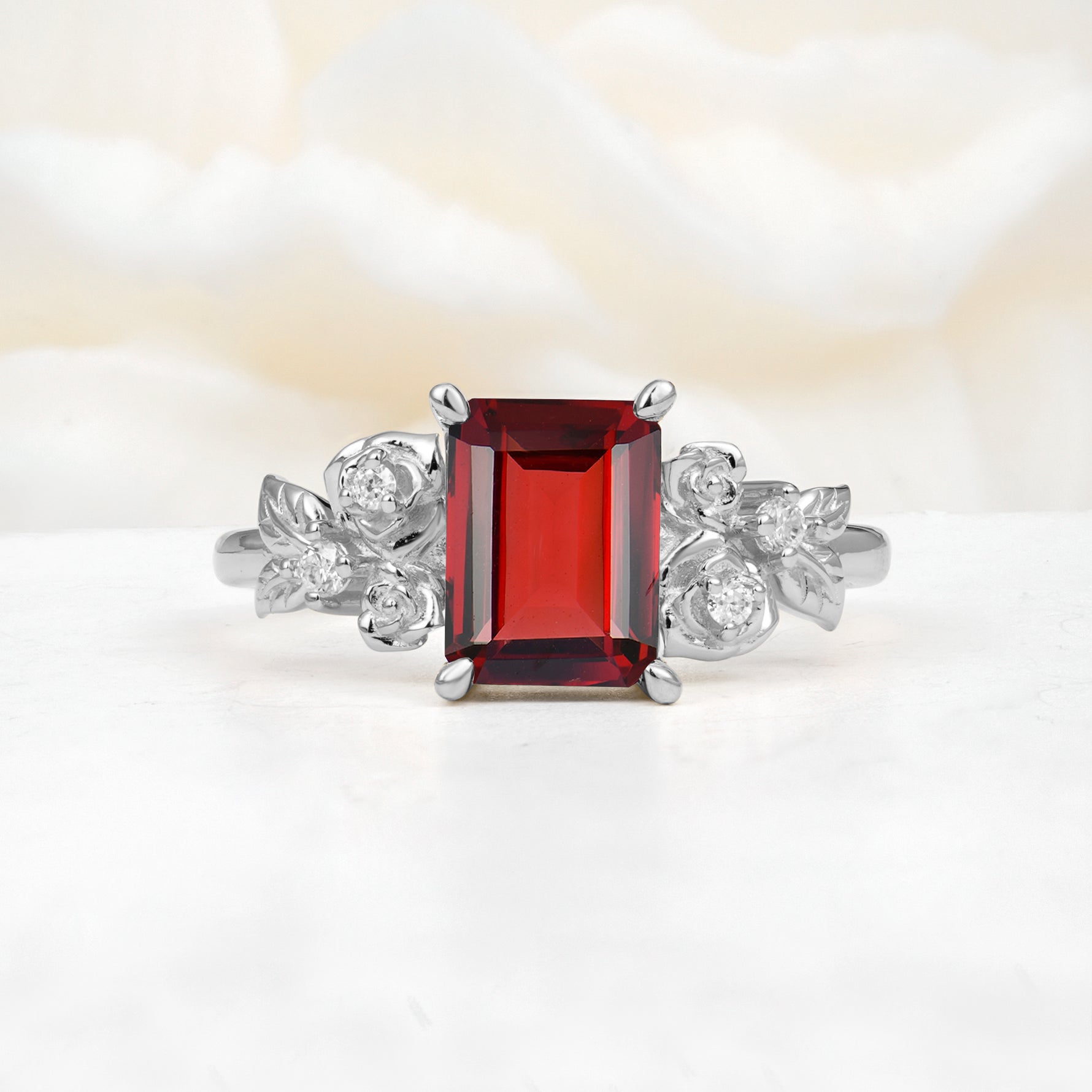 SR17645 Garnet Ring - Additional view