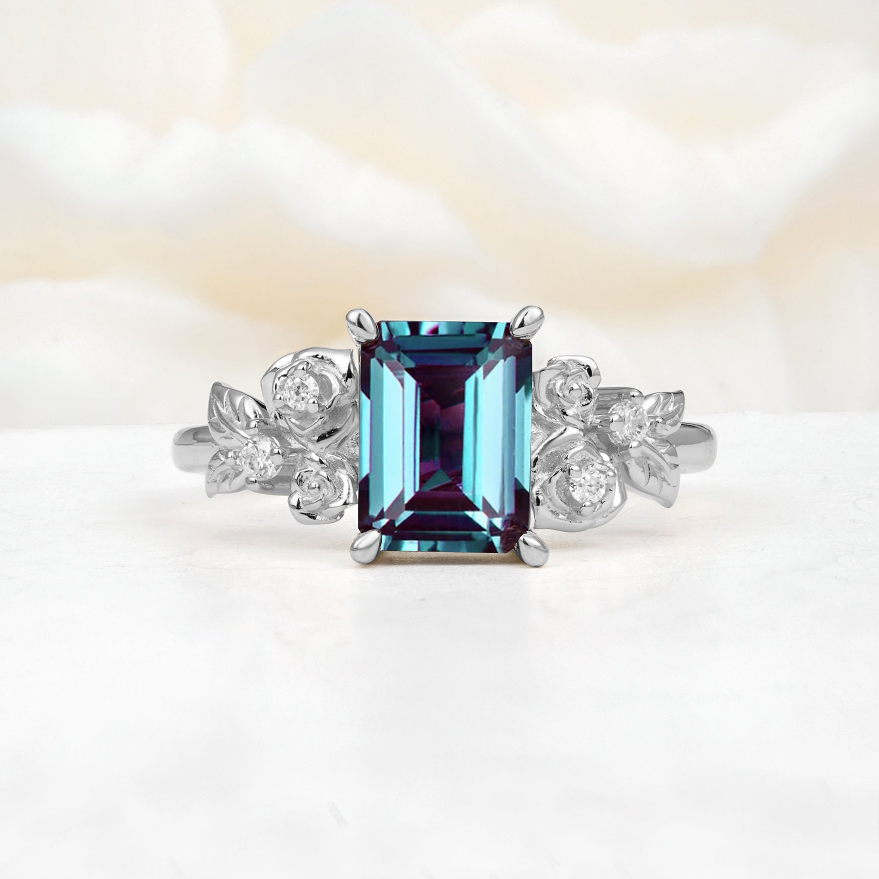 SR17645 Alexandrite Ring - Additional view