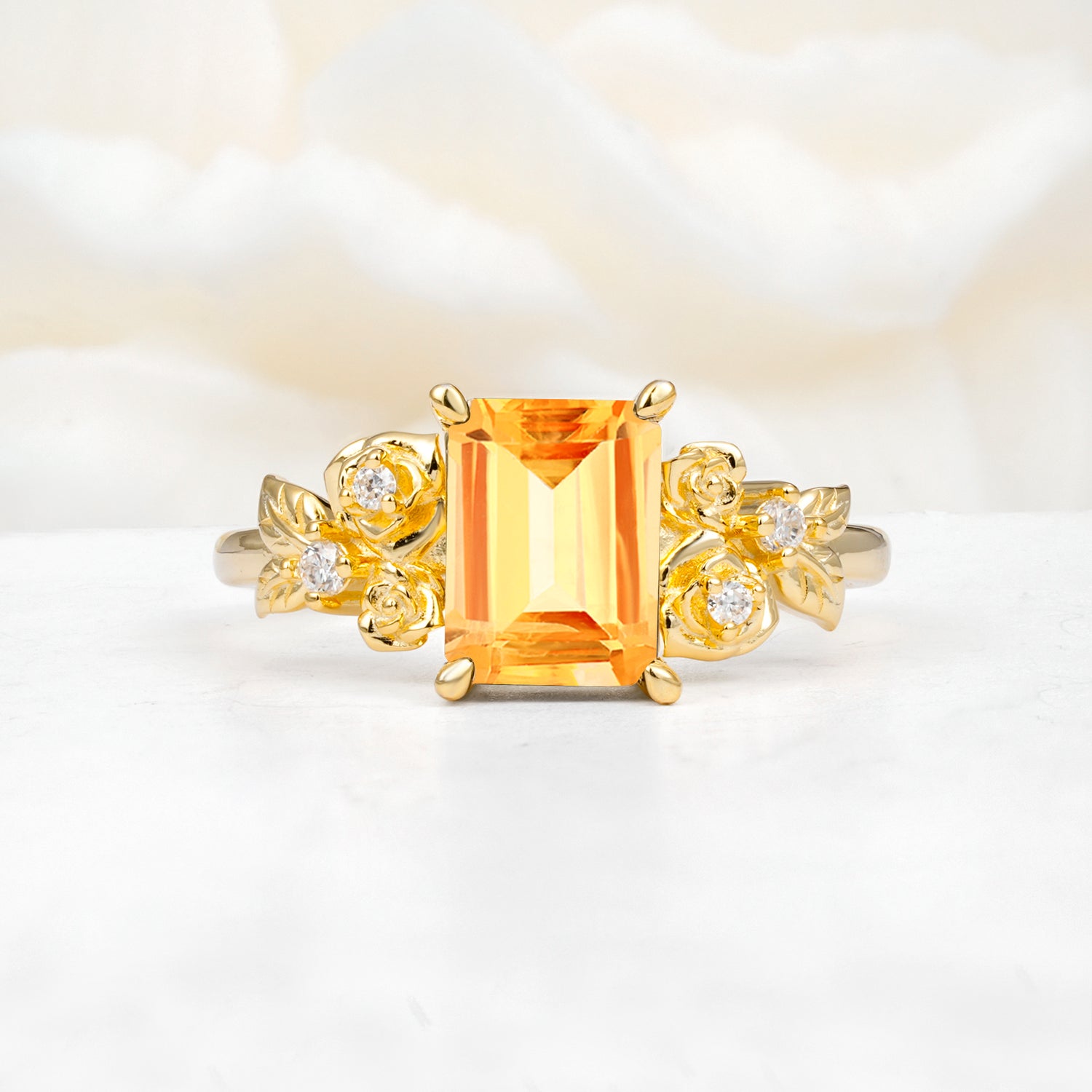 SR17645 Citrine Ring - Yellow-Gold