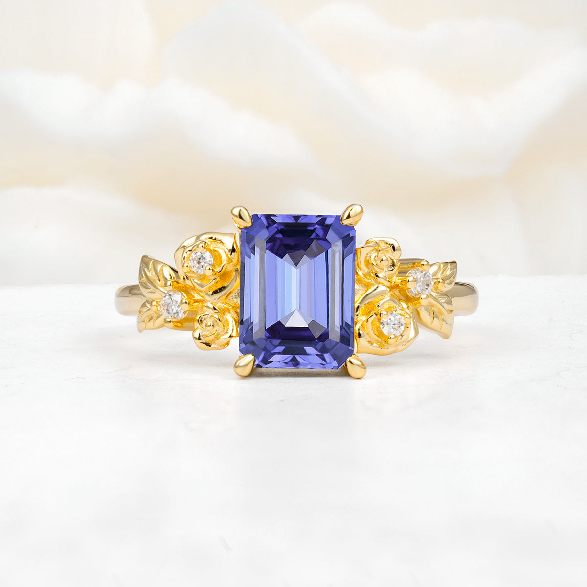 SR17645 Tanzanite Ring - Yellow-Gold