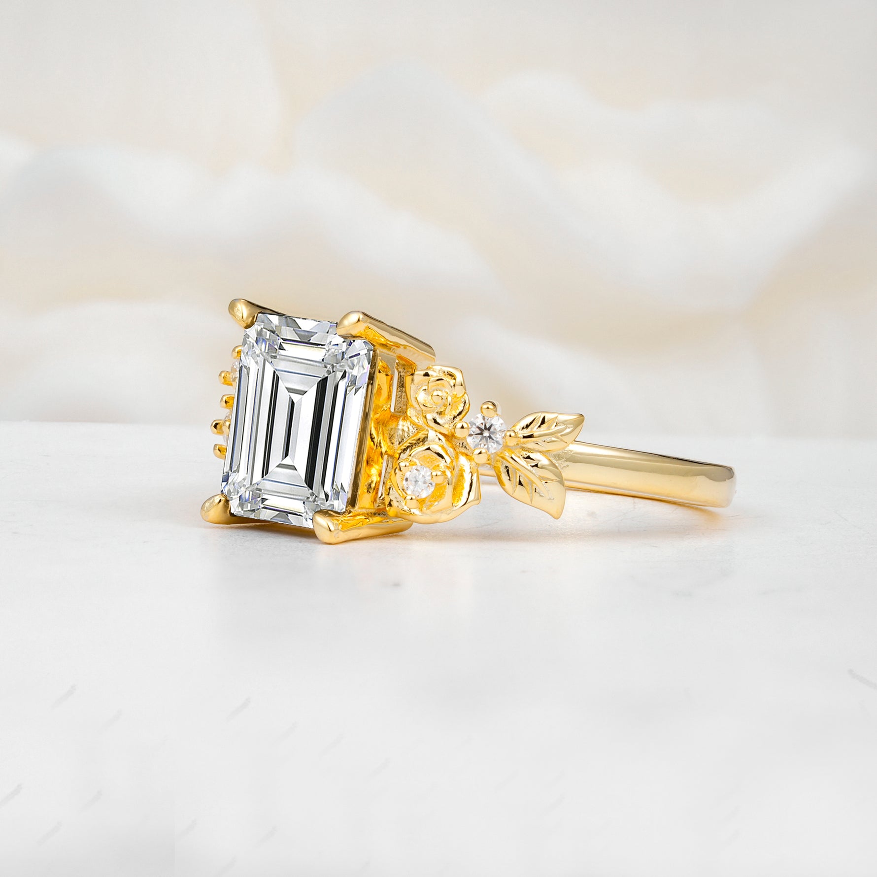 SR17645 Lab Diamond Ring - White-Gold