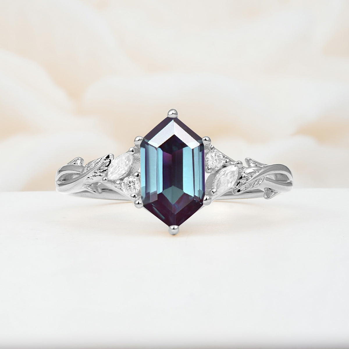 SR17647 Alexandrite Ring - Additional view