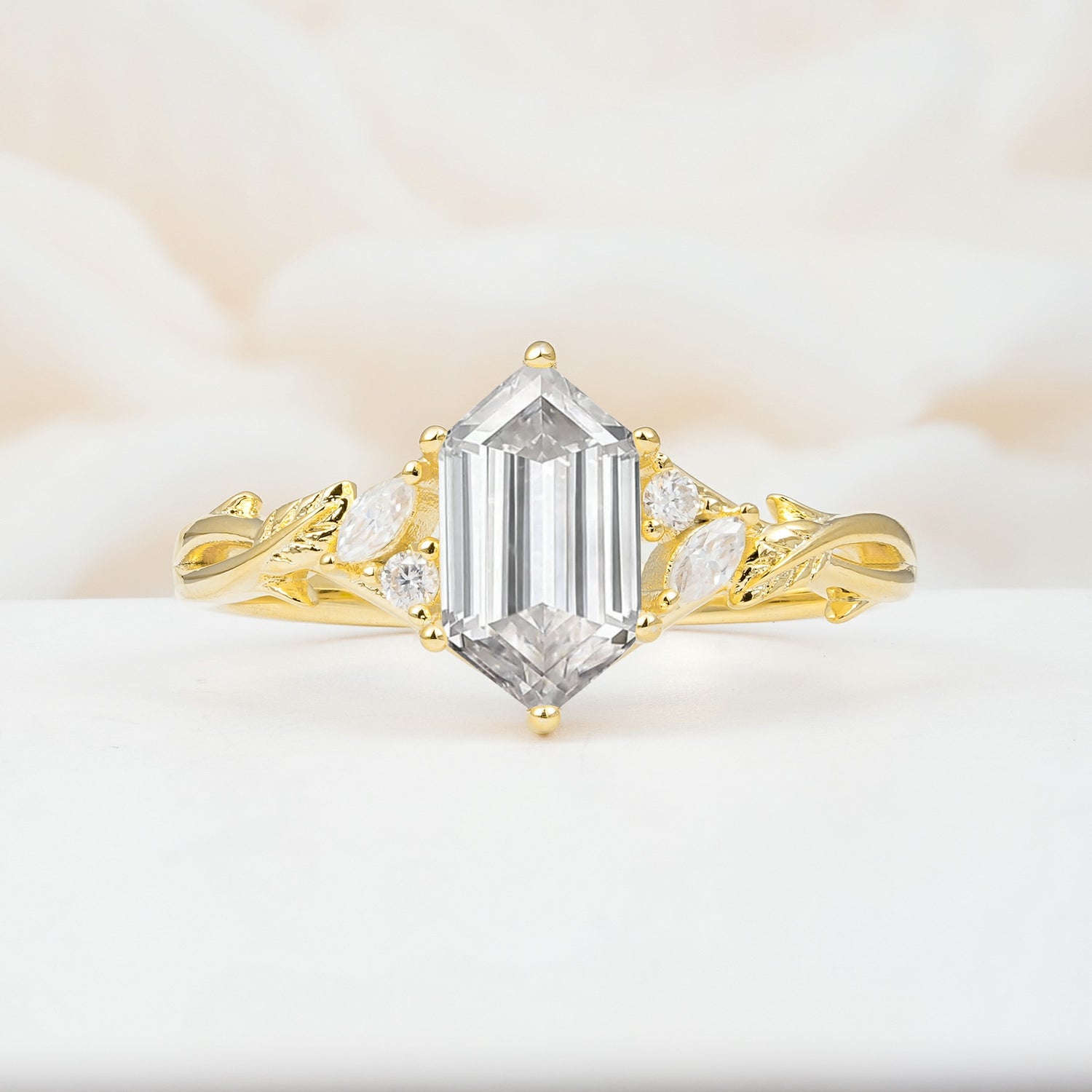 SR17647 Moissanite Ring - Yellow-Gold