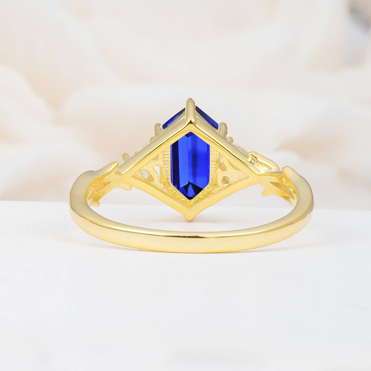 Elongated Hexagon Cut Sapphire Floral Bridal Ring Set - Additional view
