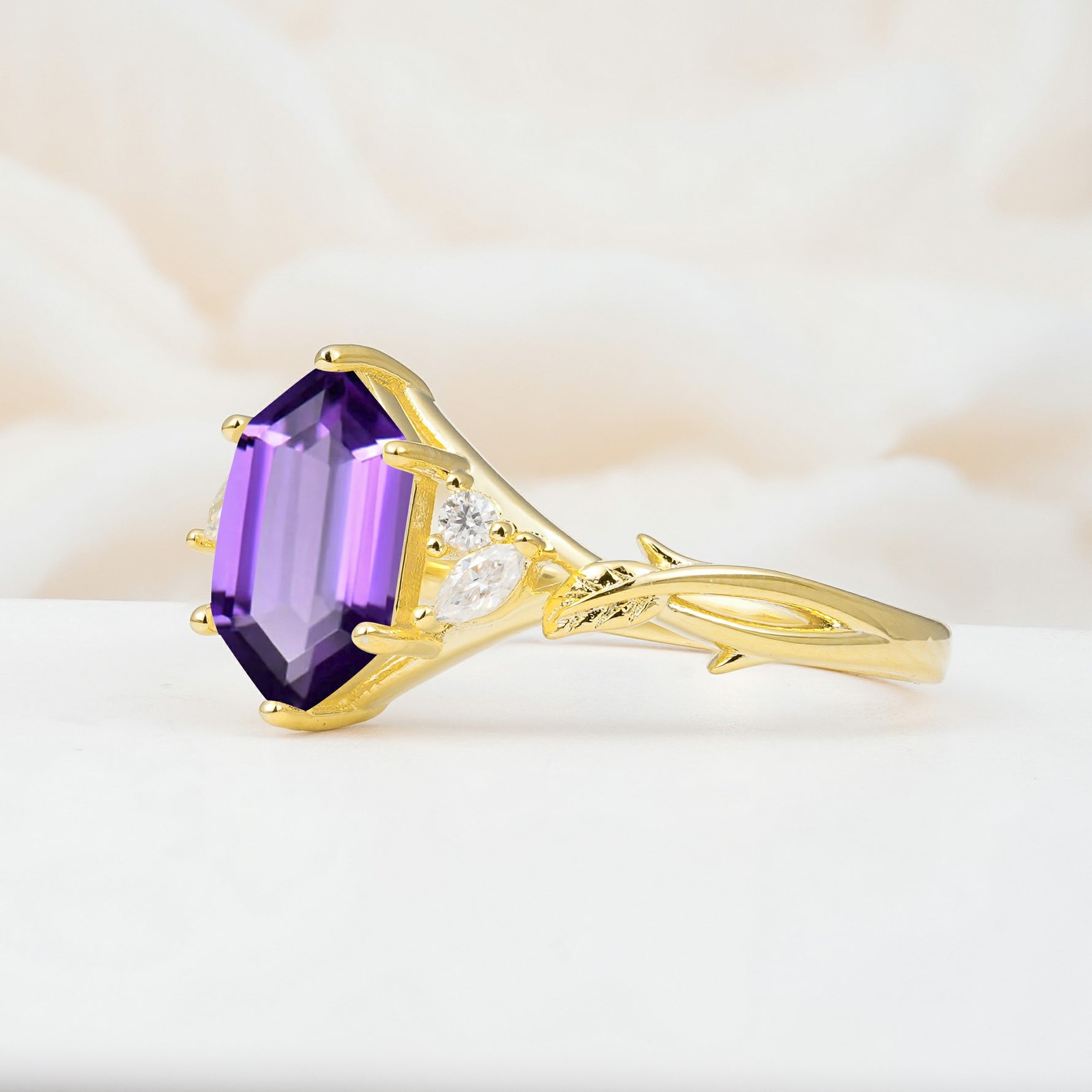 SR17647 Amethyst Ring - Additional view