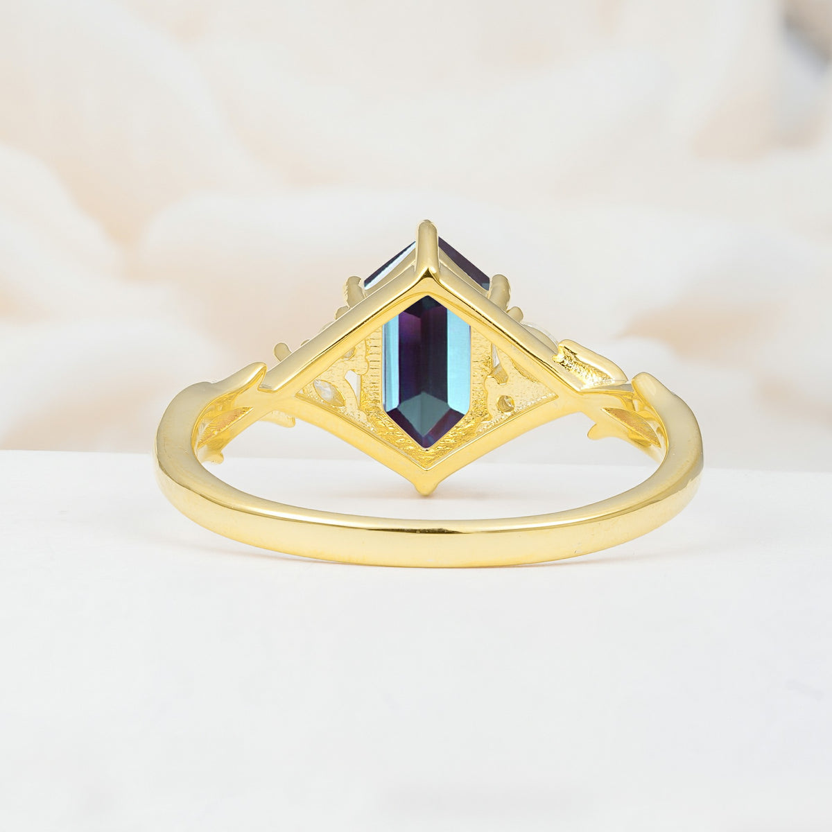 SR17647 Alexandrite Ring - Additional view