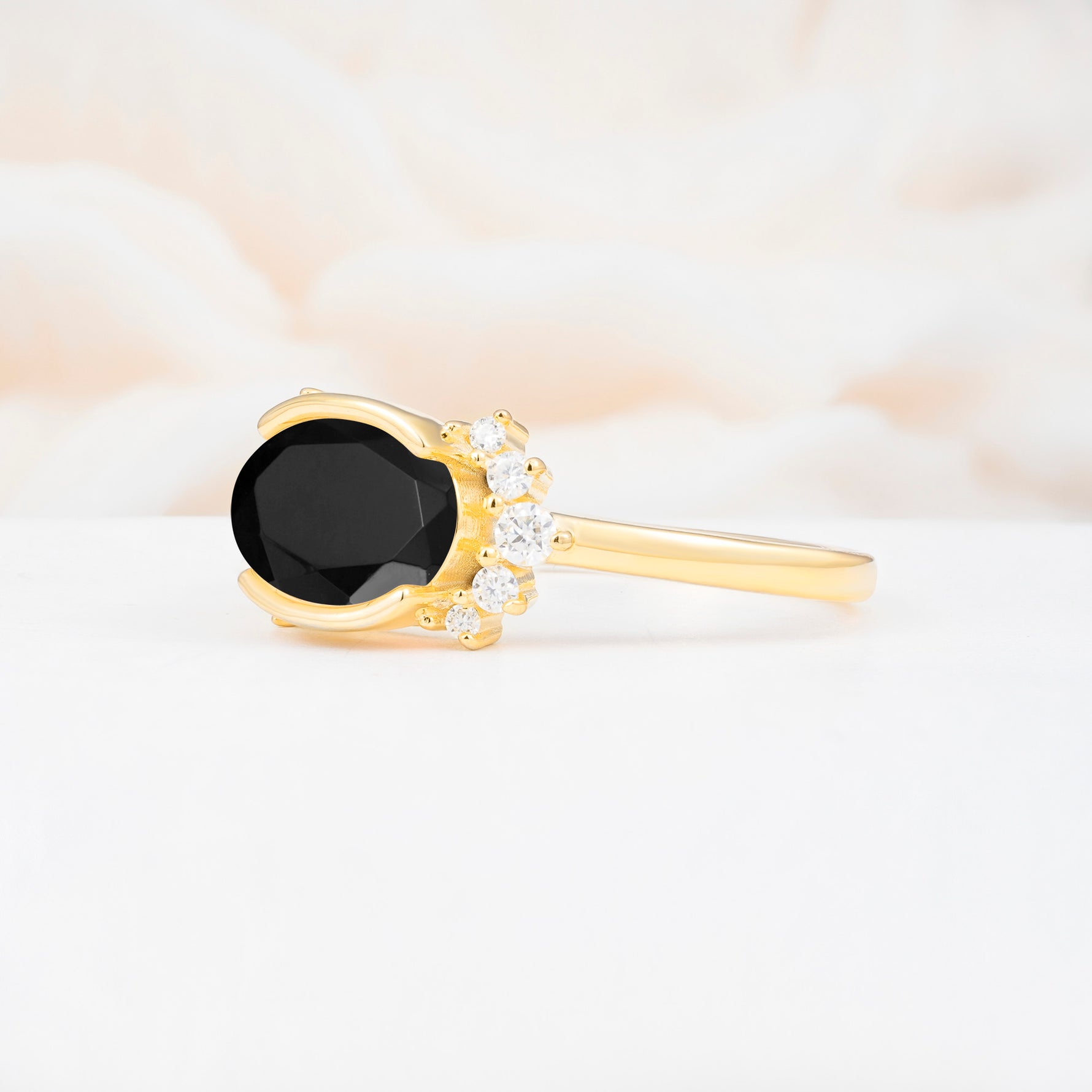SR17650 Black Onyx Ring - White-Gold
