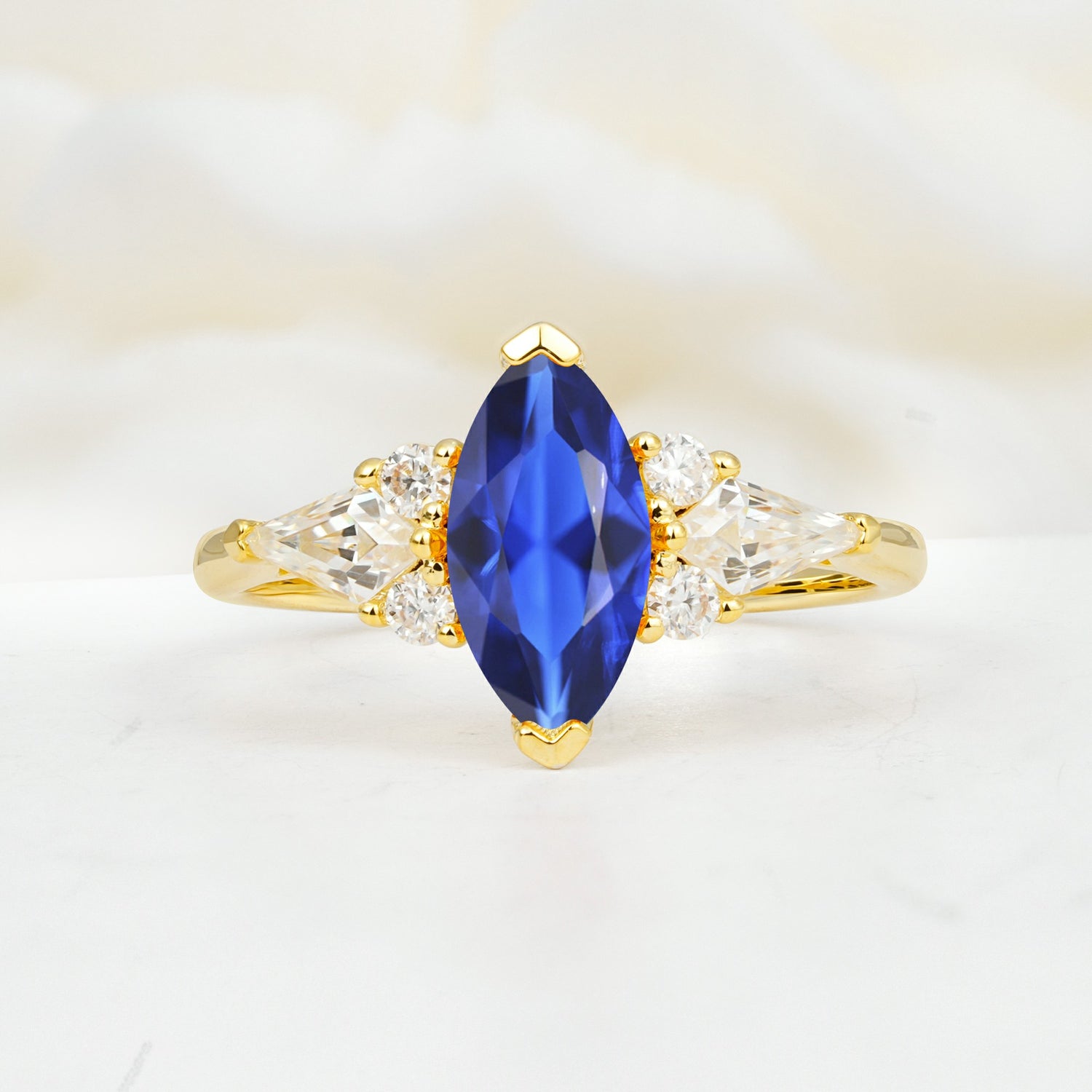 SR17651 Sapphire Ring - Yellow-Gold