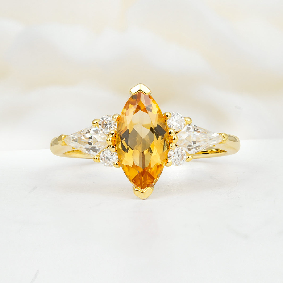 SR17651 Citrine Ring - Yellow-Gold