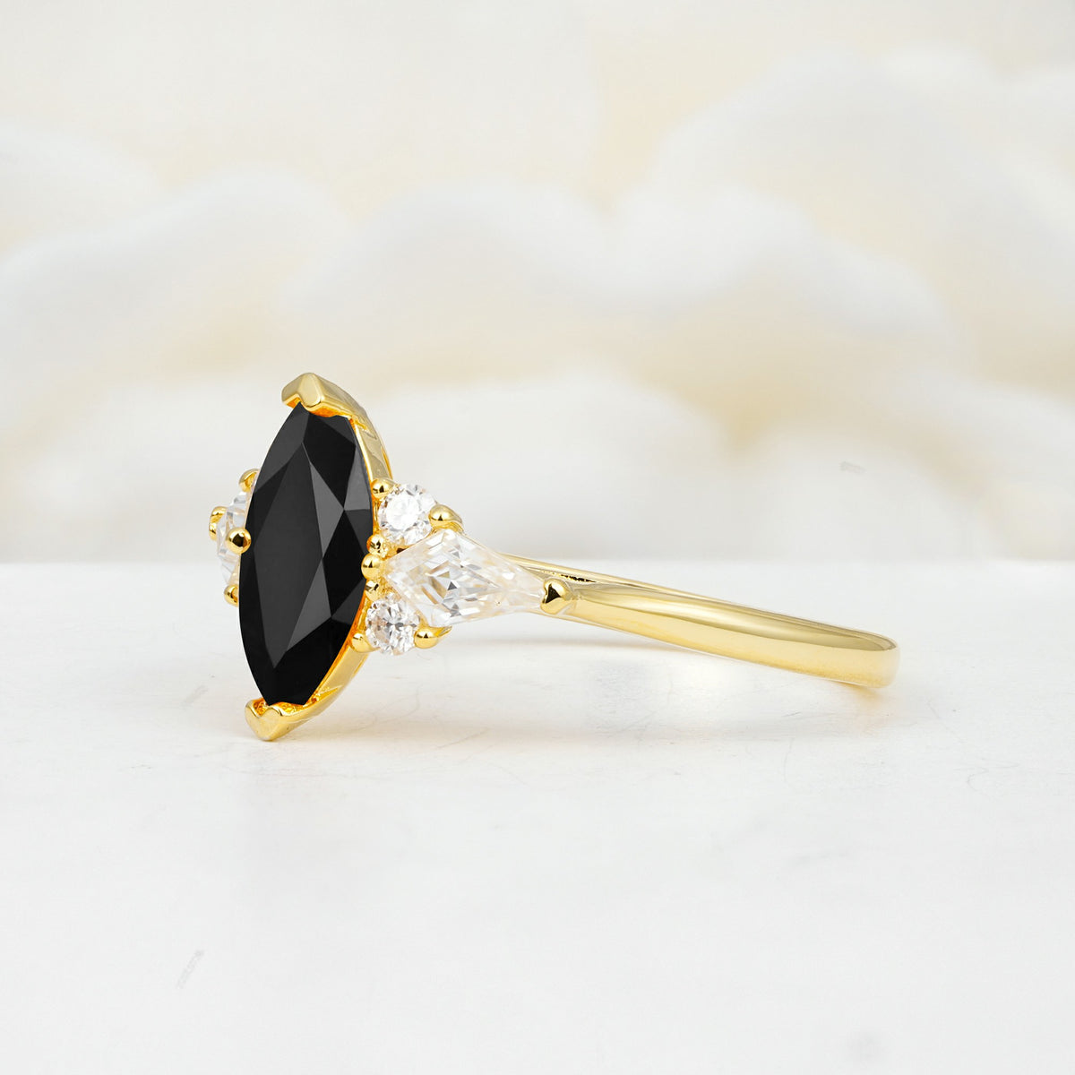 SR17651 Black Onyx Ring - White-Gold